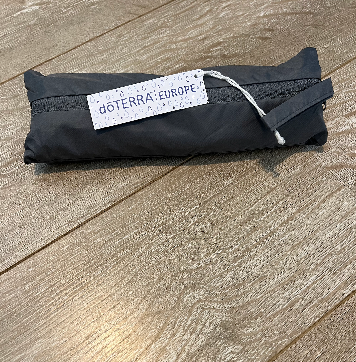 doTERRA paraplu grijs