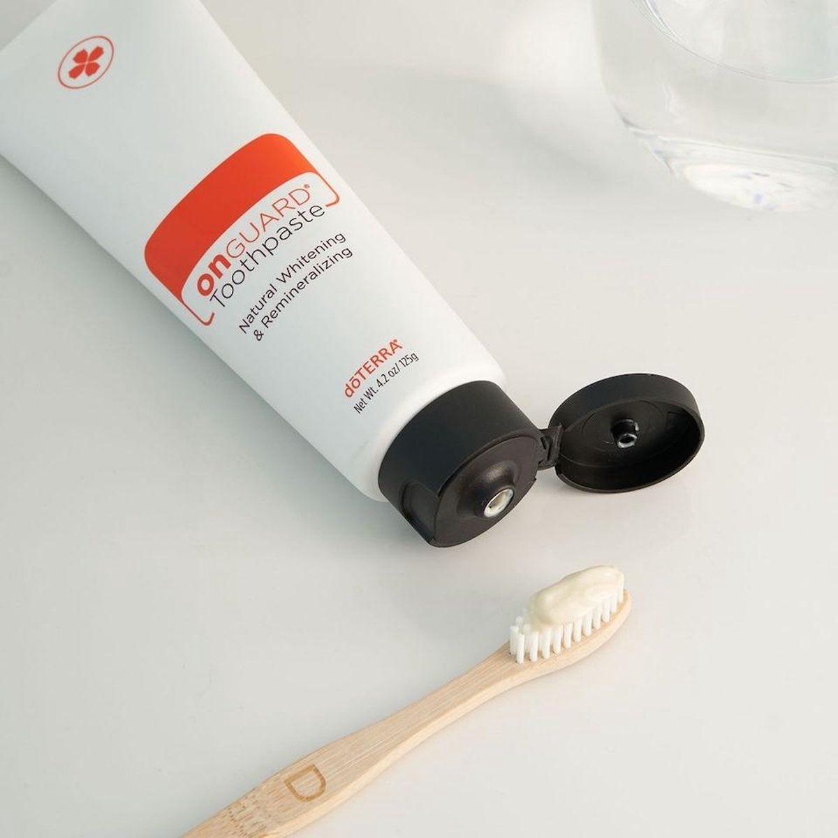 dōTERRA On Guard™ Aufhellende Zahnpasta