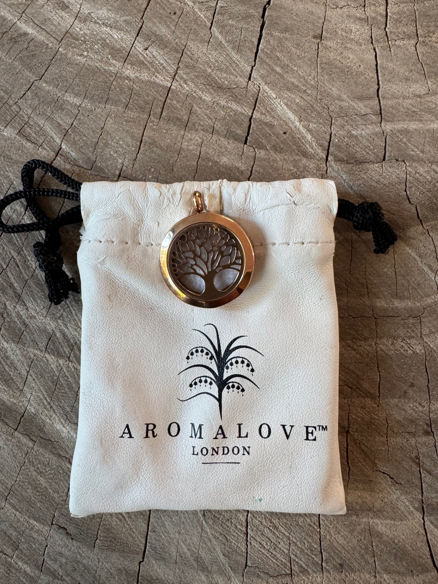 Aromalove Diffuser-Anhänger mit Pad